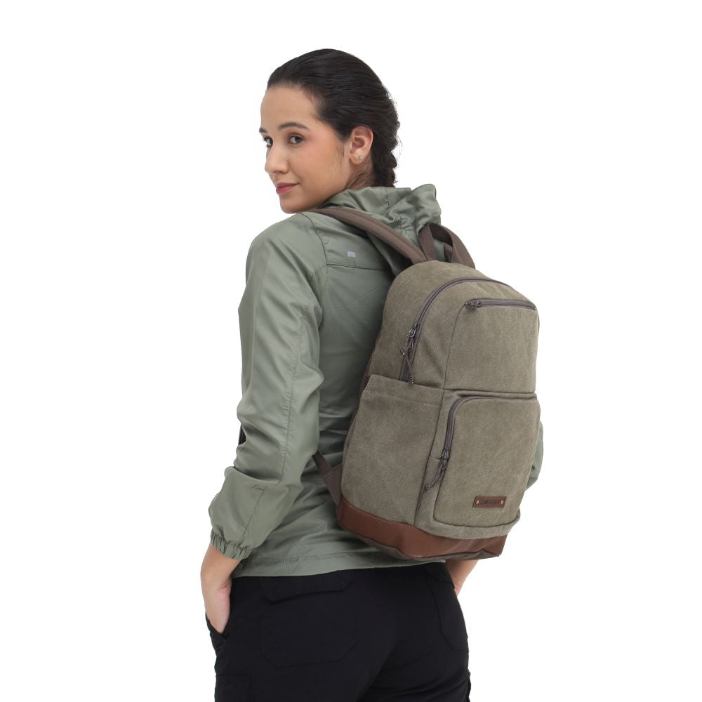 EIGER Cooper 17 Backpack