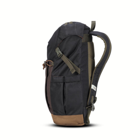 EIGER Wanderfurther Backpack 22L