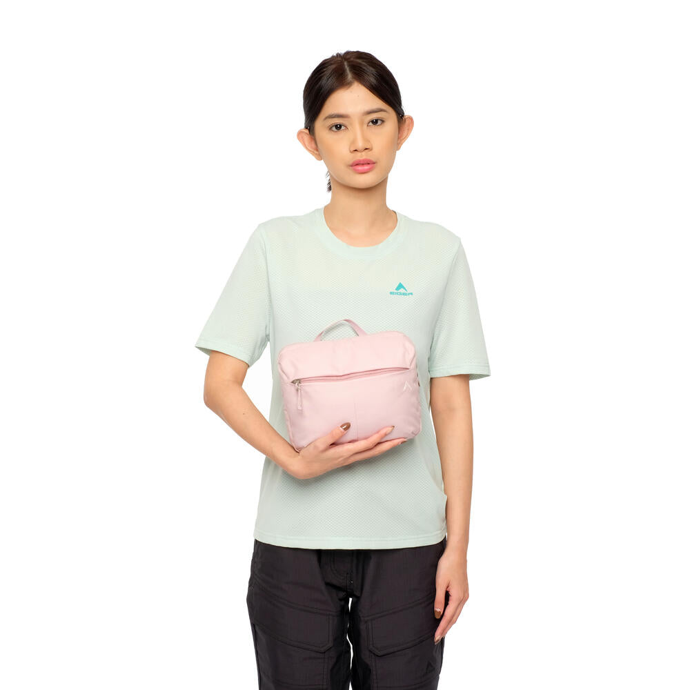 EIGER Women Spacious Toiletry 1.0