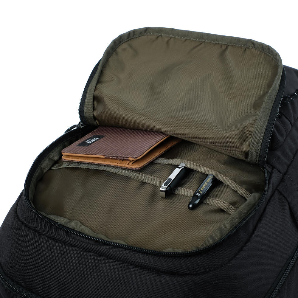 EIGER Avenue Class Daypack 20L Laptop