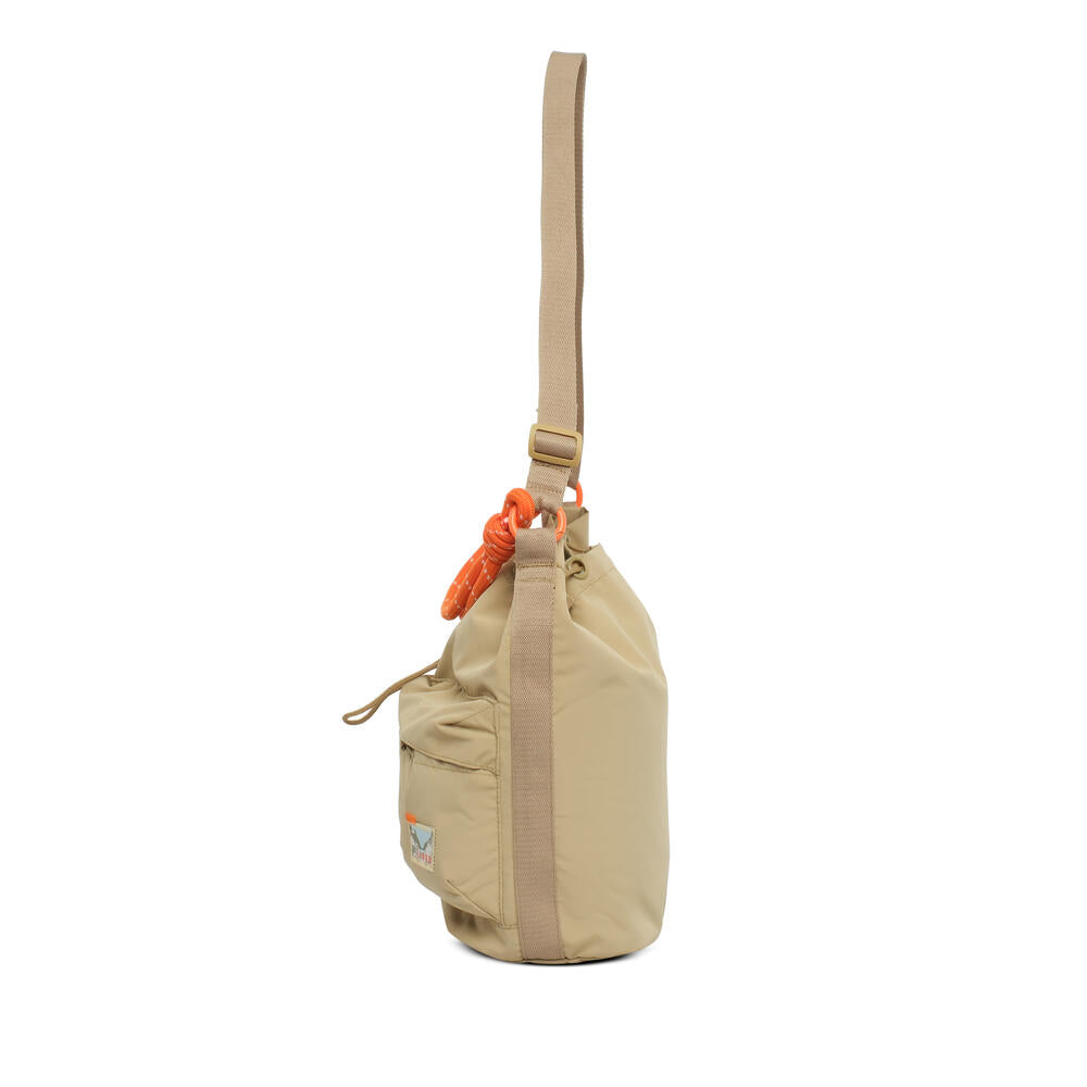 EIGER Women Boucle Bucket Bag